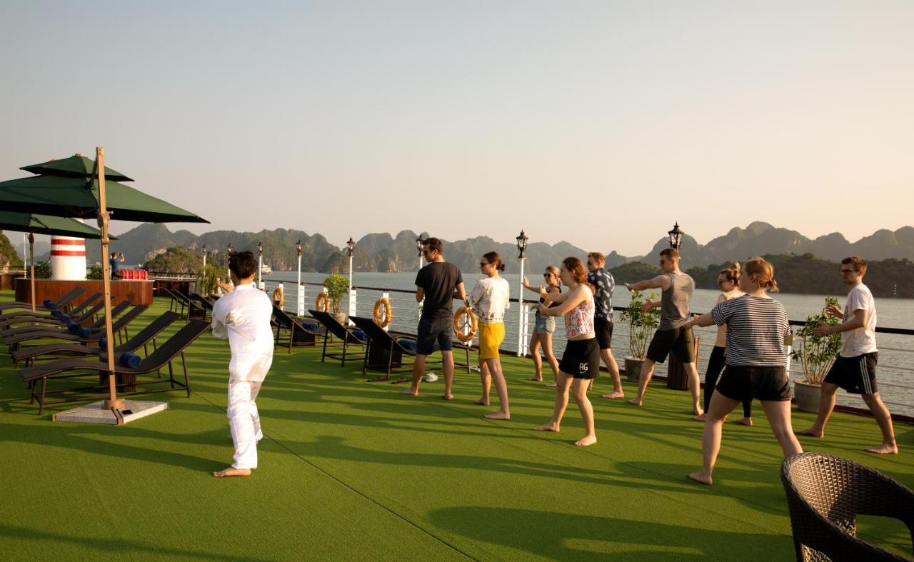 Hotel Dora Cruise By Hag Hạ Long Exterior foto