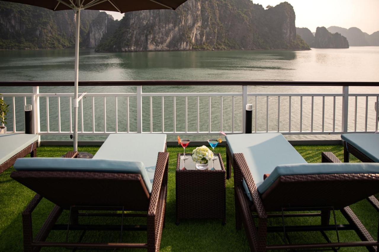 Hotel Dora Cruise By Hag Hạ Long Exterior foto