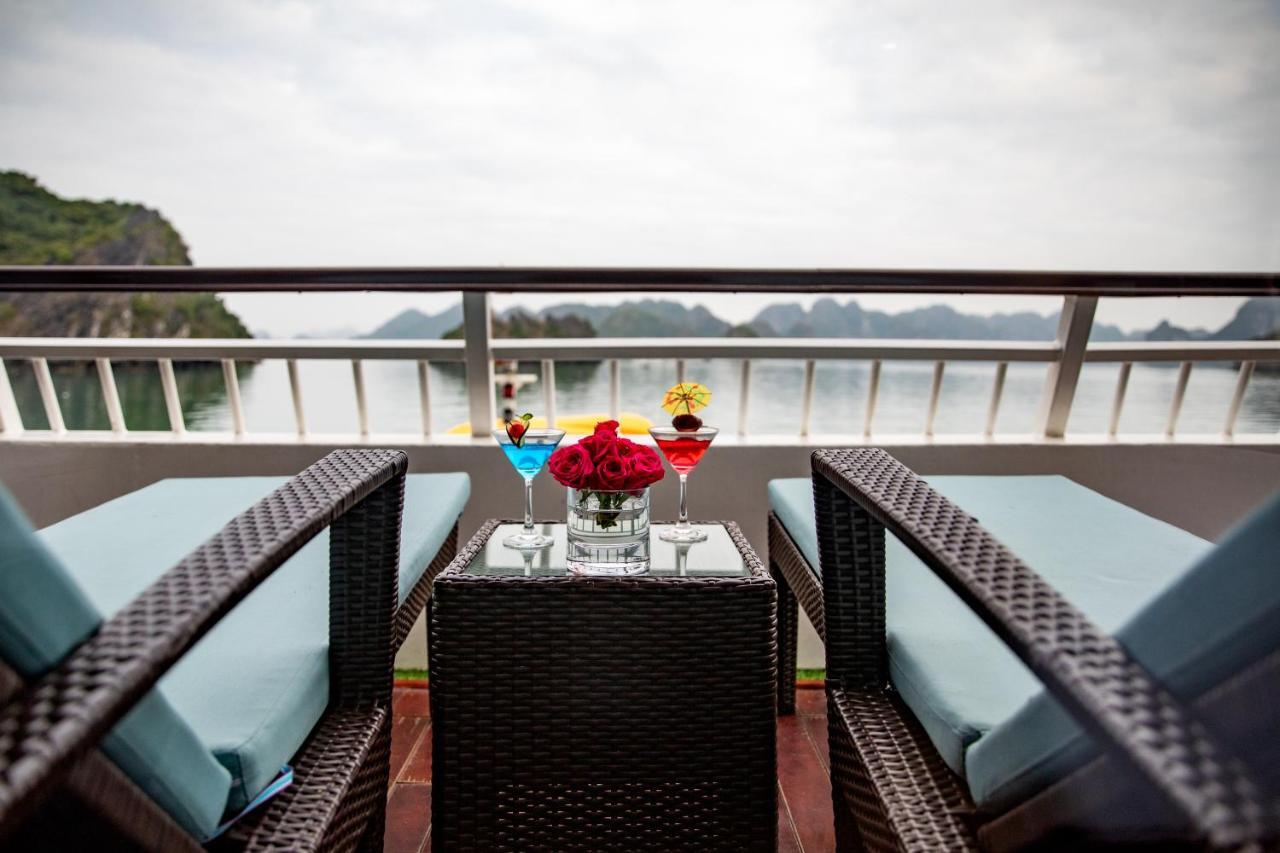 Hotel Dora Cruise By Hag Hạ Long Exterior foto