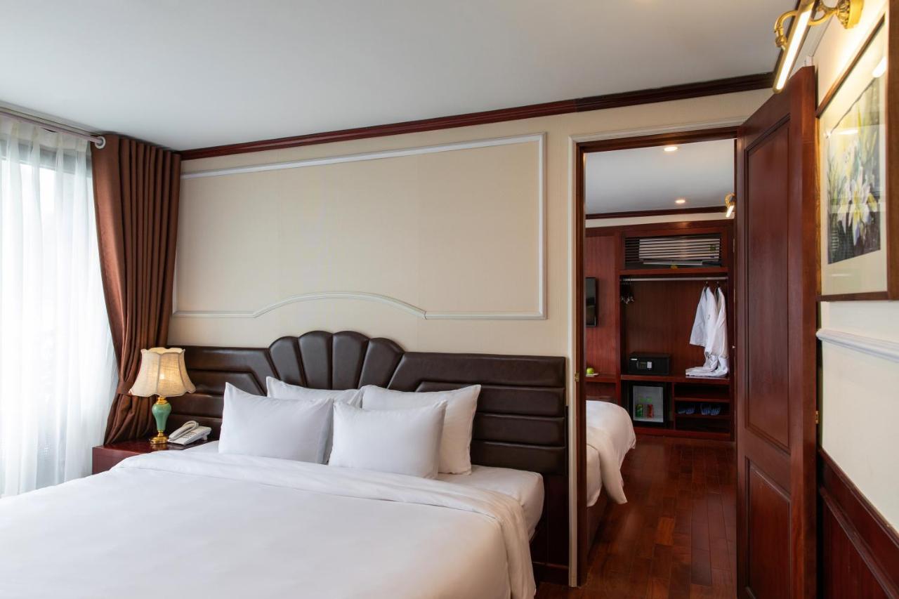 Hotel Dora Cruise By Hag Hạ Long Exterior foto